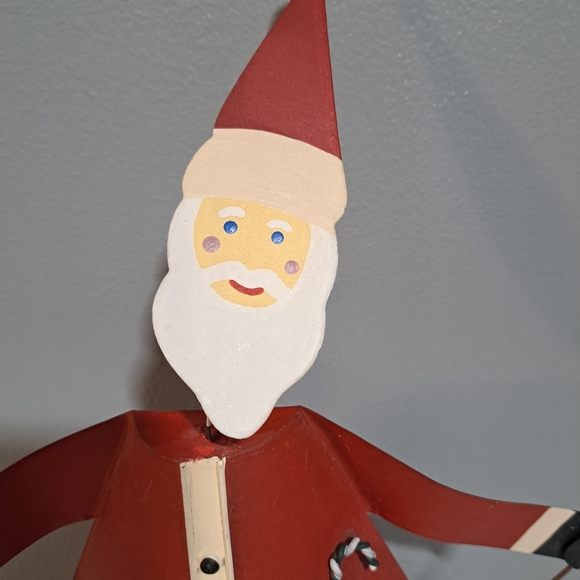 Dept 56 Metal Santa Figure Holding Bear‎ And Tree - Picture 2 of 6